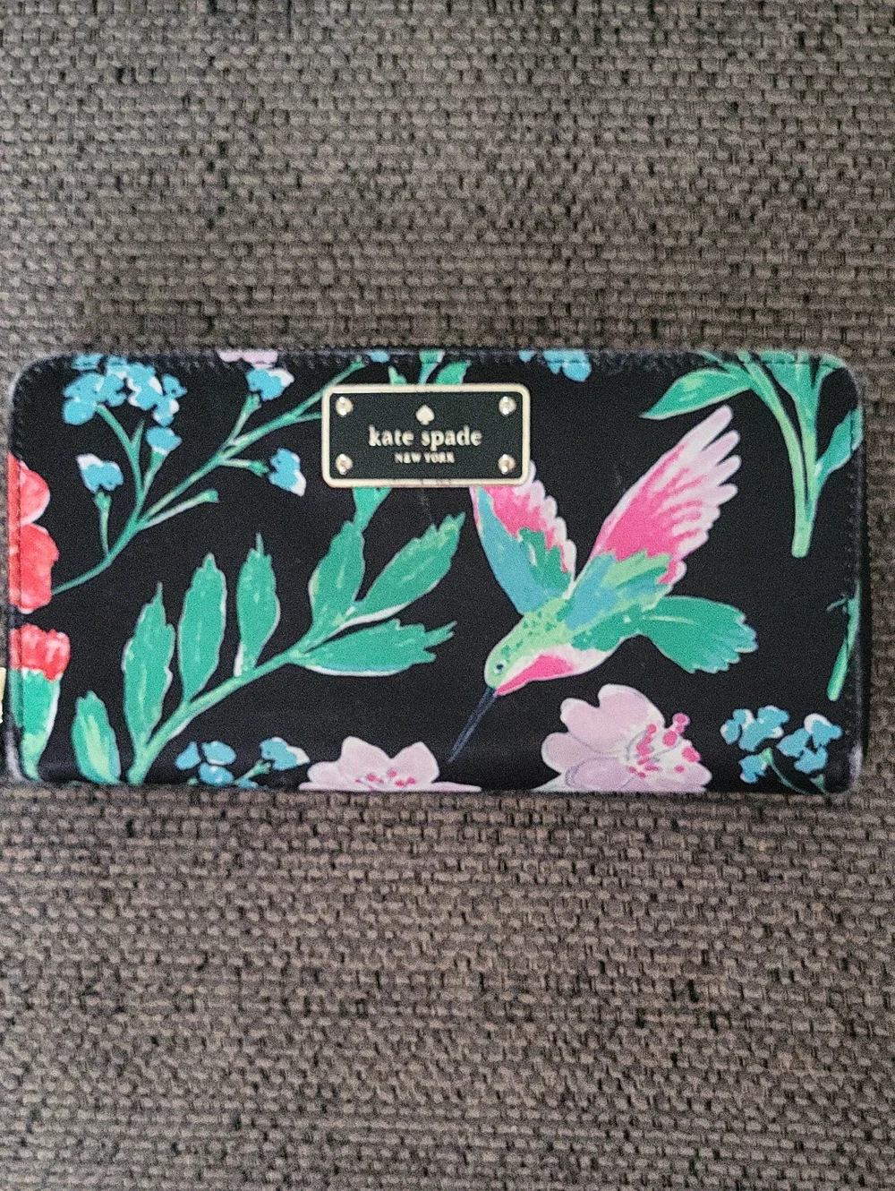 kate spade black wallet with green & pink hummingbird print